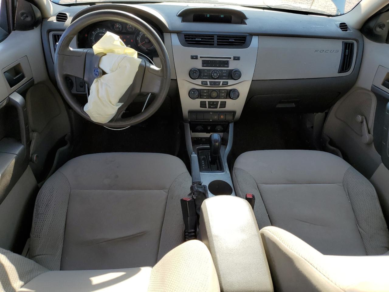 1FAHP34N18W148453 2008 Ford Focus S/Se