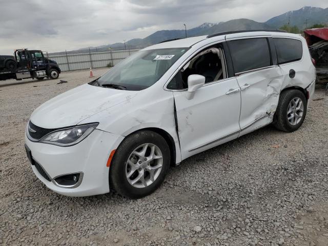 2017 Chrysler Pacifica Touring L VIN: 2C4RC1BG4HR785140 Lot: 57111854