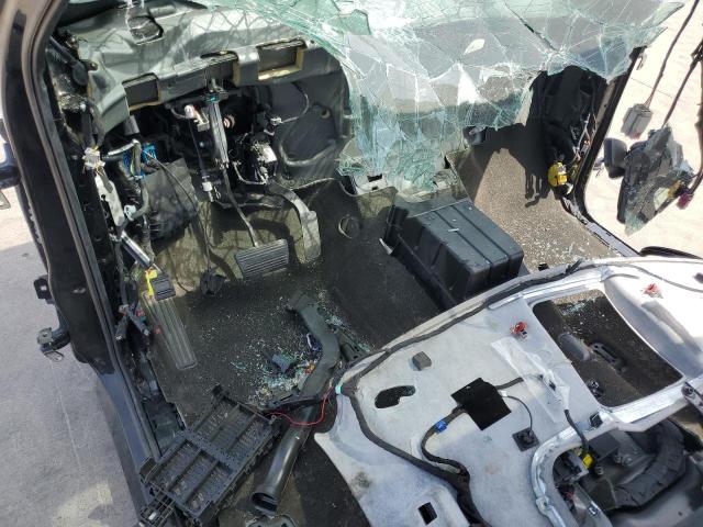 2018 Chevrolet Tahoe C1500 Premier VIN: 1GNSCCKC0JR220199 Lot: 61137644