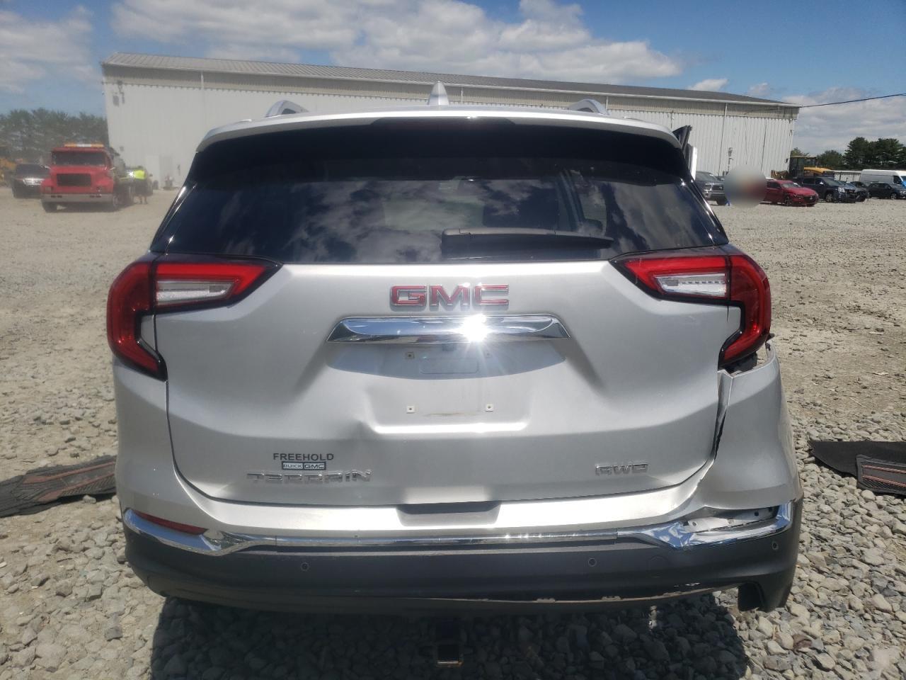 3GKALVEV5NL103880 2022 GMC Terrain Slt