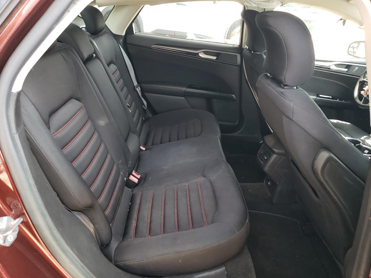 3FA6P0H93FR297174 2015 Ford Fusion Se