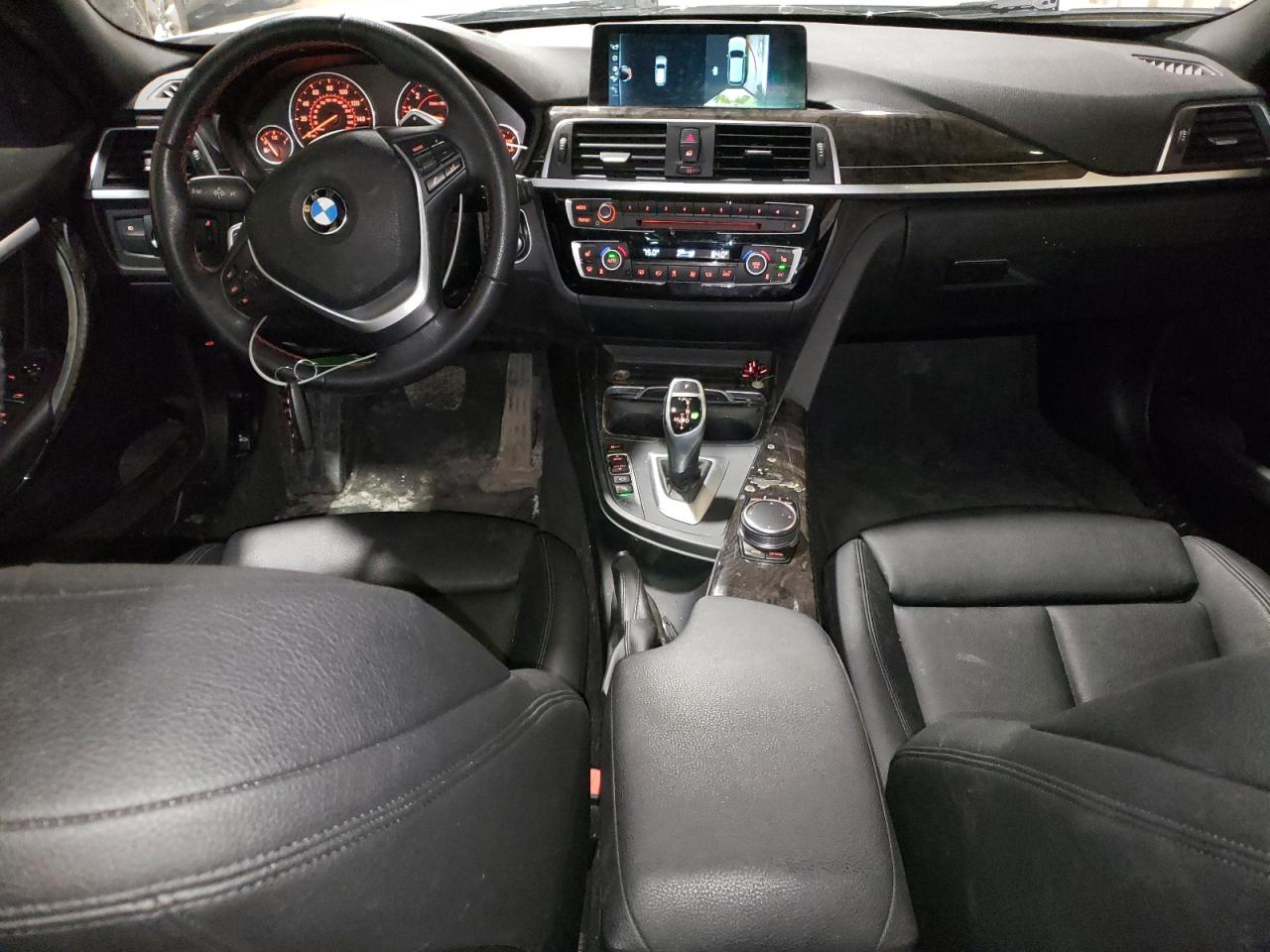 WBA8K3C55HK679430 2017 BMW 330 Xi