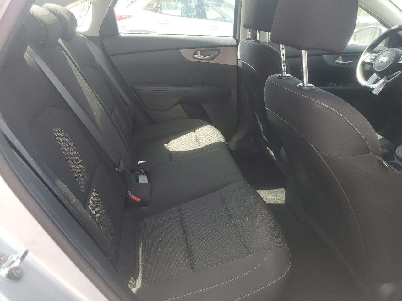 3KPF24AD0ME345698 2021 Kia Forte Fe