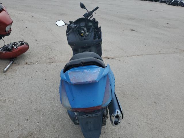2004 HONDA FSC600 D JH2PF01174K201769
