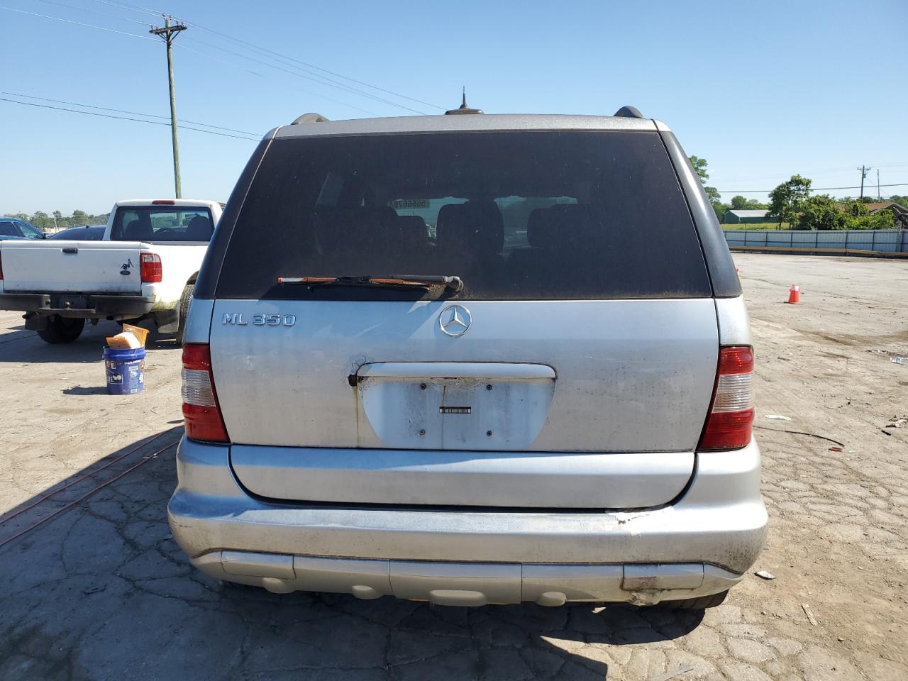 4JGAB57E34A493326 2004 Mercedes-Benz Ml 350