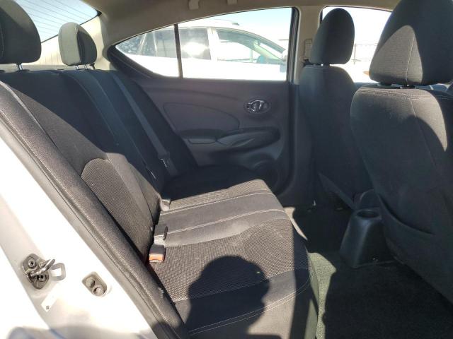 2016 Nissan Versa S VIN: 3N1CN7APXGL878117 Lot: 61003664