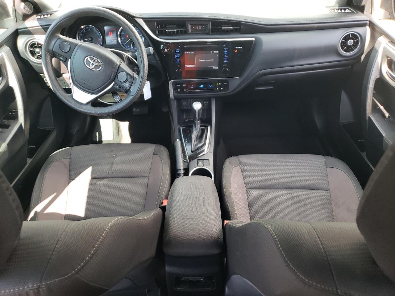 2017 Toyota Corolla L vin: 2T1BURHE4HC837630