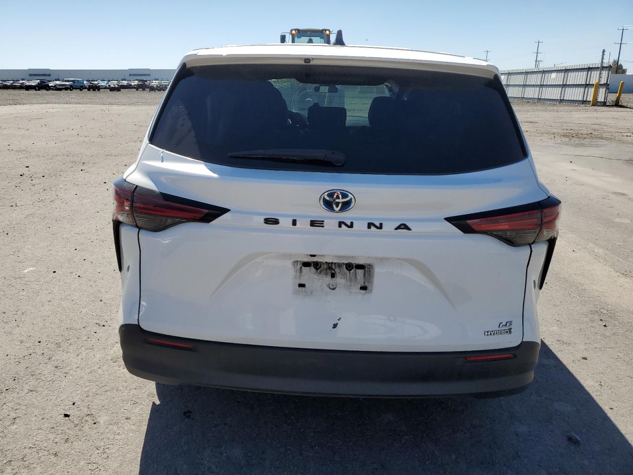 Lot #2848637955 2021 TOYOTA SIENNA LE