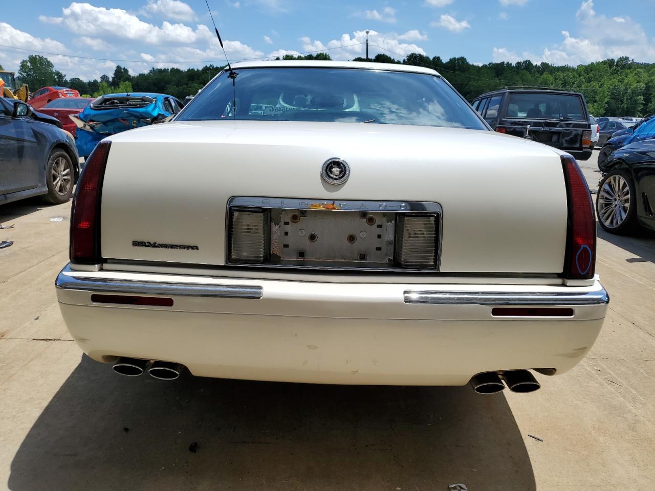 1G6EL12Y4YB704212 2000 Cadillac Eldorado Esc