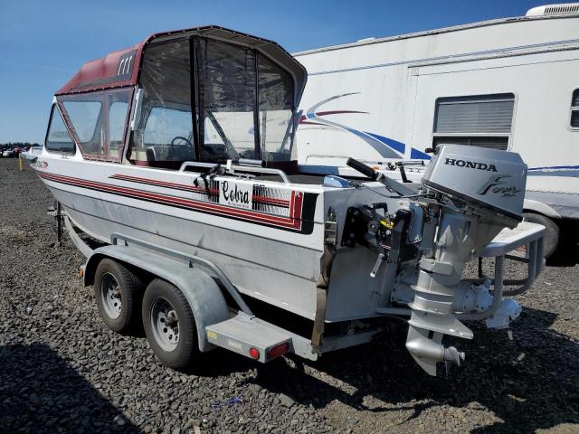 BOAT W/TRAILER 1998 white   WFE00691H798 photo #4