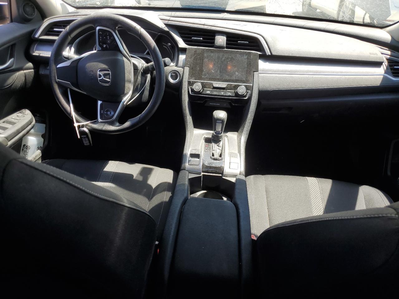 2HGFC2F7XJH518455 HONDA CIVIC 2018