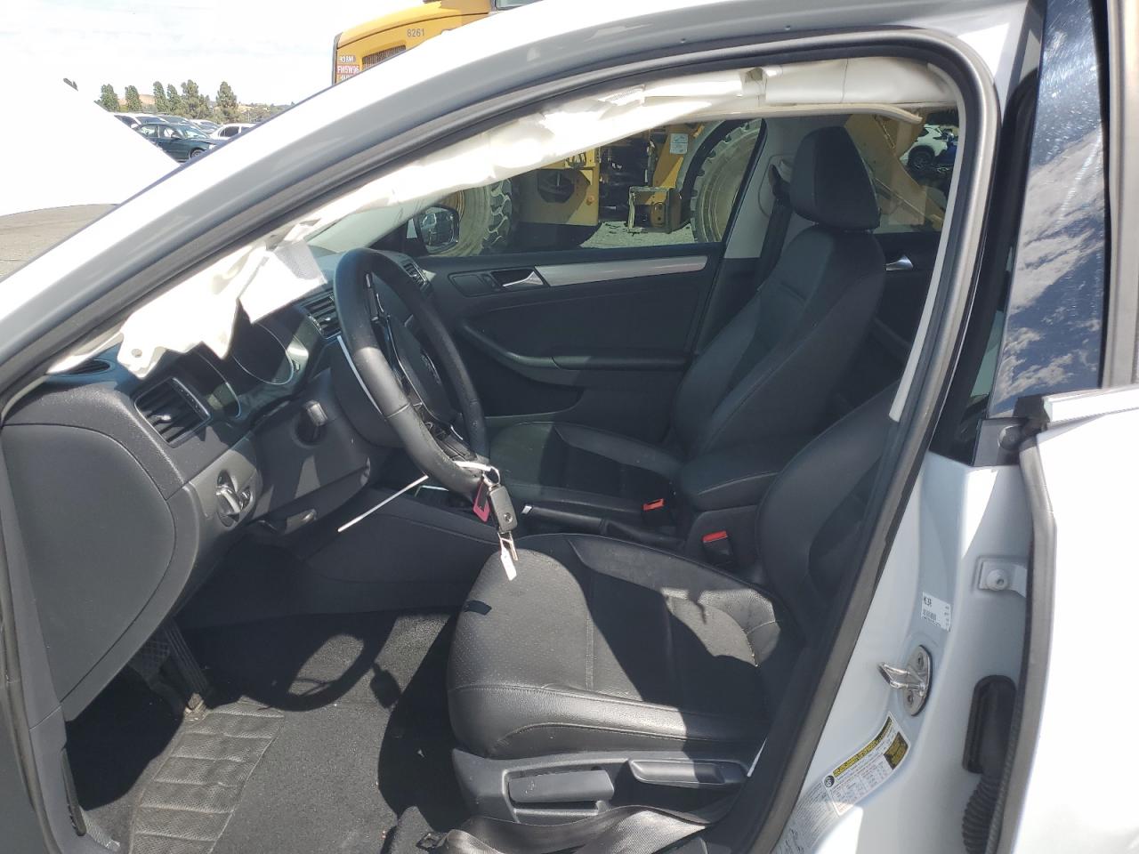 3VWDB7AJ2HM312645 2017 Volkswagen Jetta Se