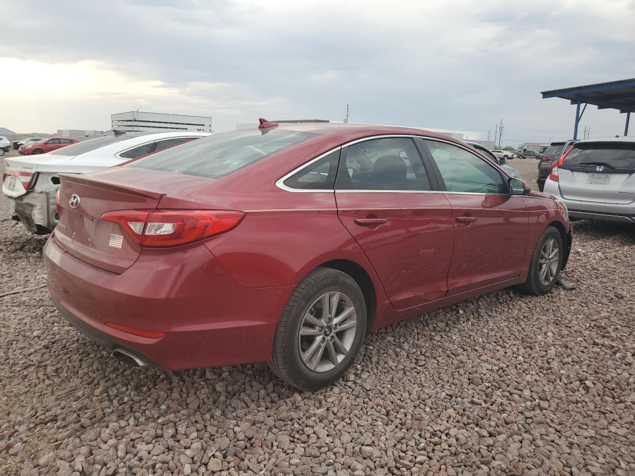 5NPE24AF5FH260061 2015 Hyundai Sonata Se