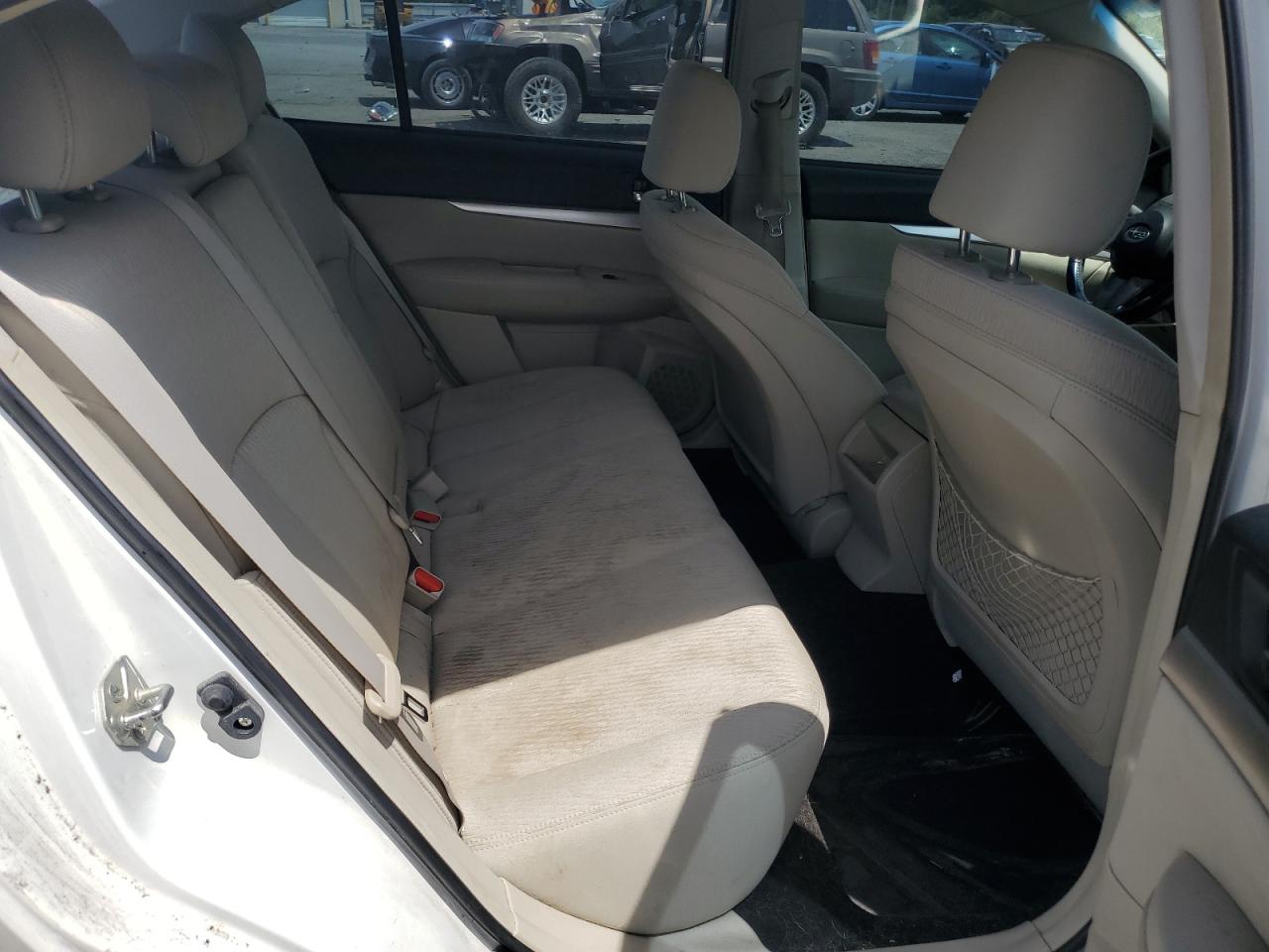 4S3BMBG69B3248915 2011 Subaru Legacy 2.5I Premium