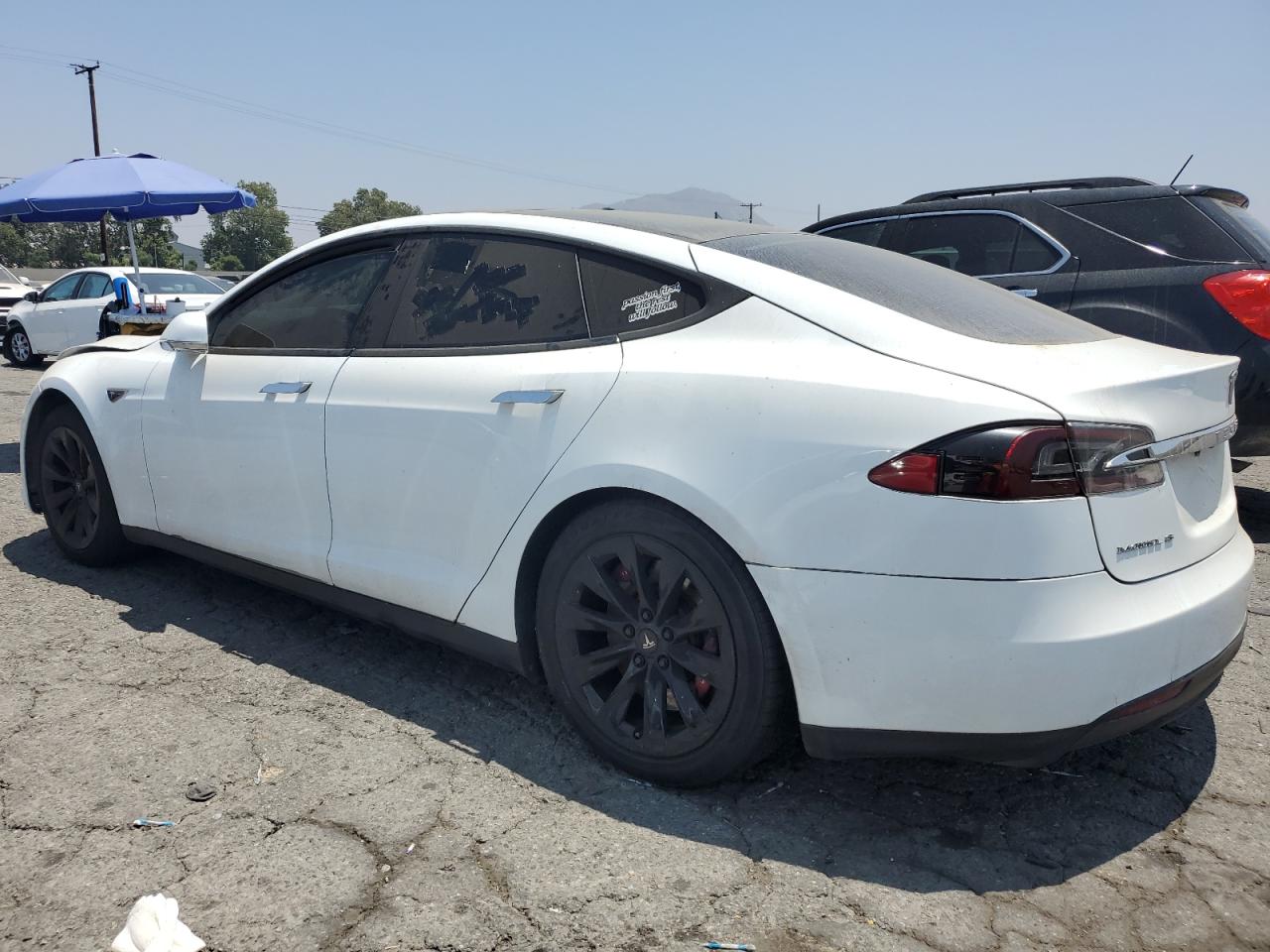 2013 Tesla Model S vin: 5YJSA1CN6DFP05928