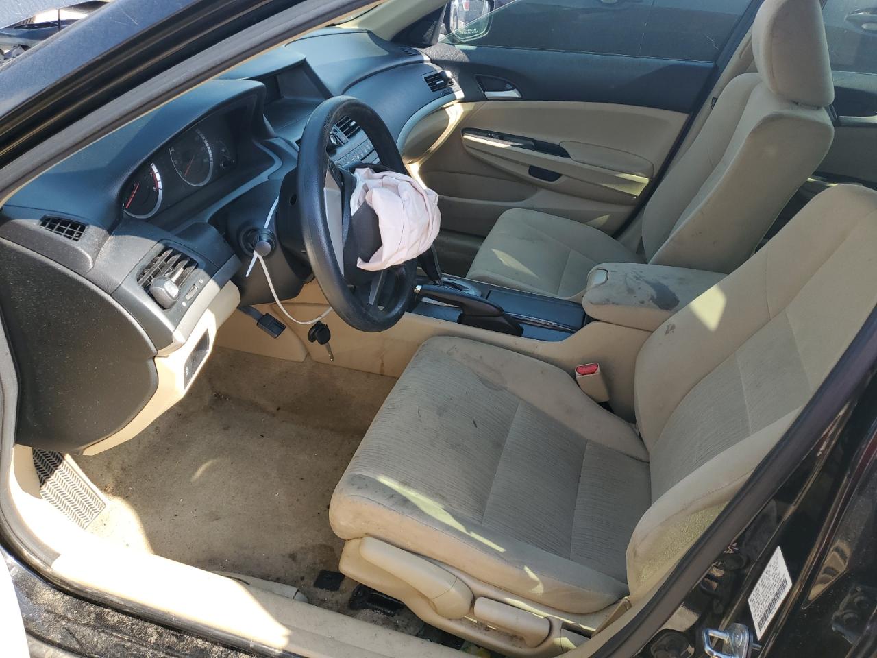 1HGCP2F32BA051441 2011 Honda Accord Lx