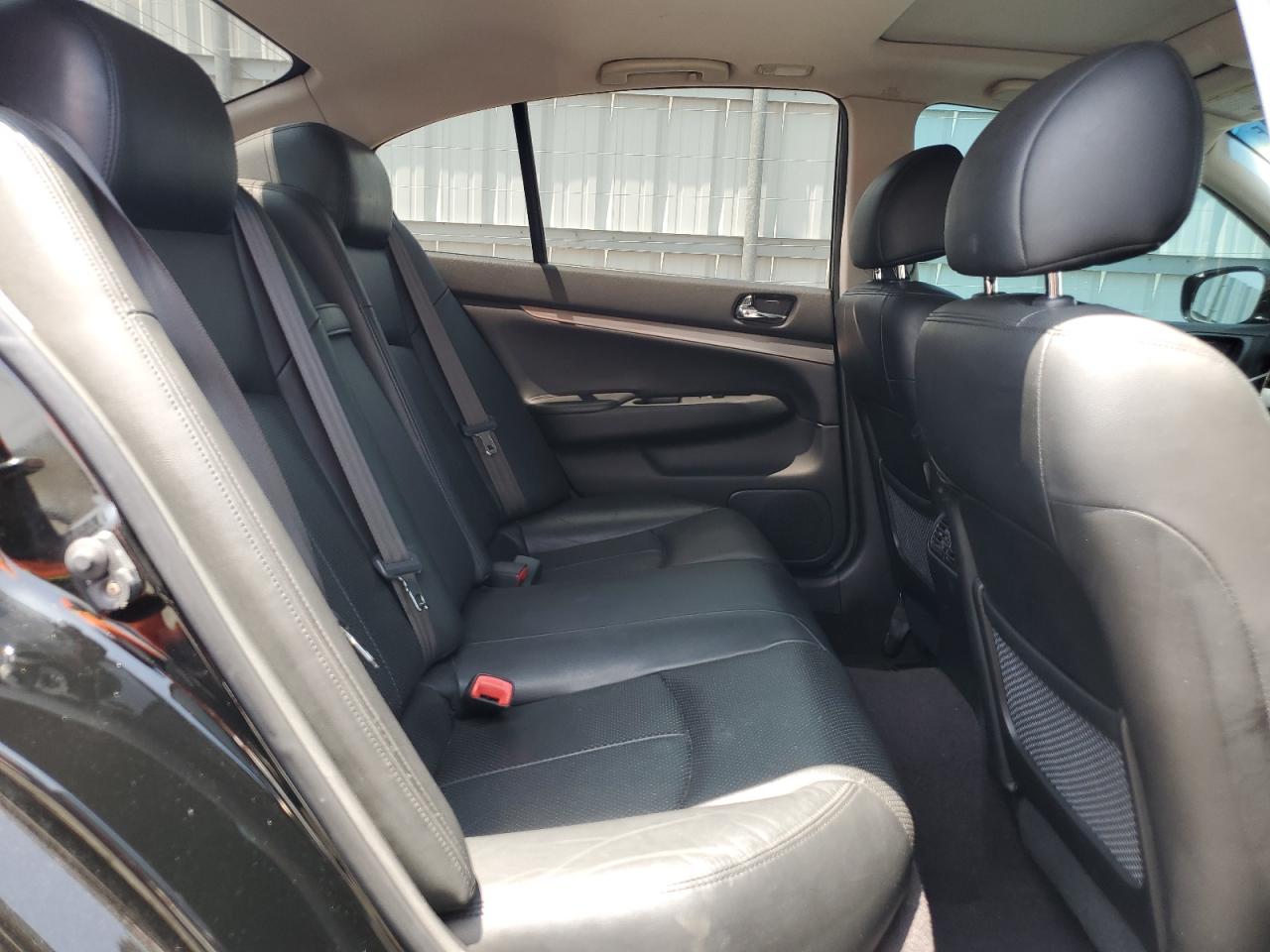 JN1DV6AP6BM601767 2011 Infiniti G25 Base