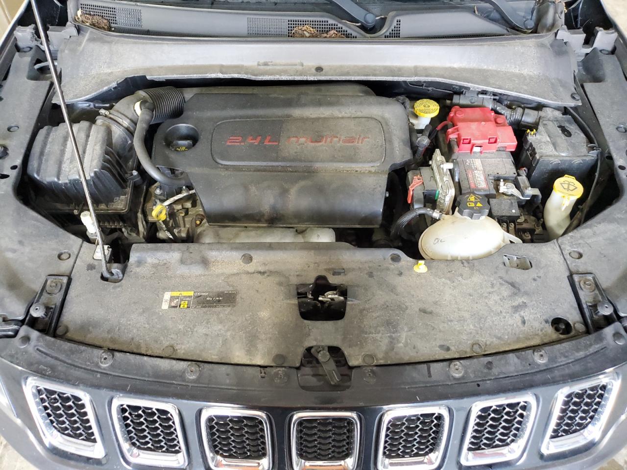 3C4NJCBB8LT102849 2020 Jeep Compass Latitude