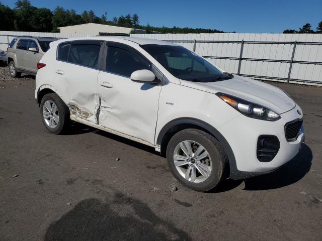 VIN KNDPMCAC3J7308608 2018 KIA Sportage, LX no.4