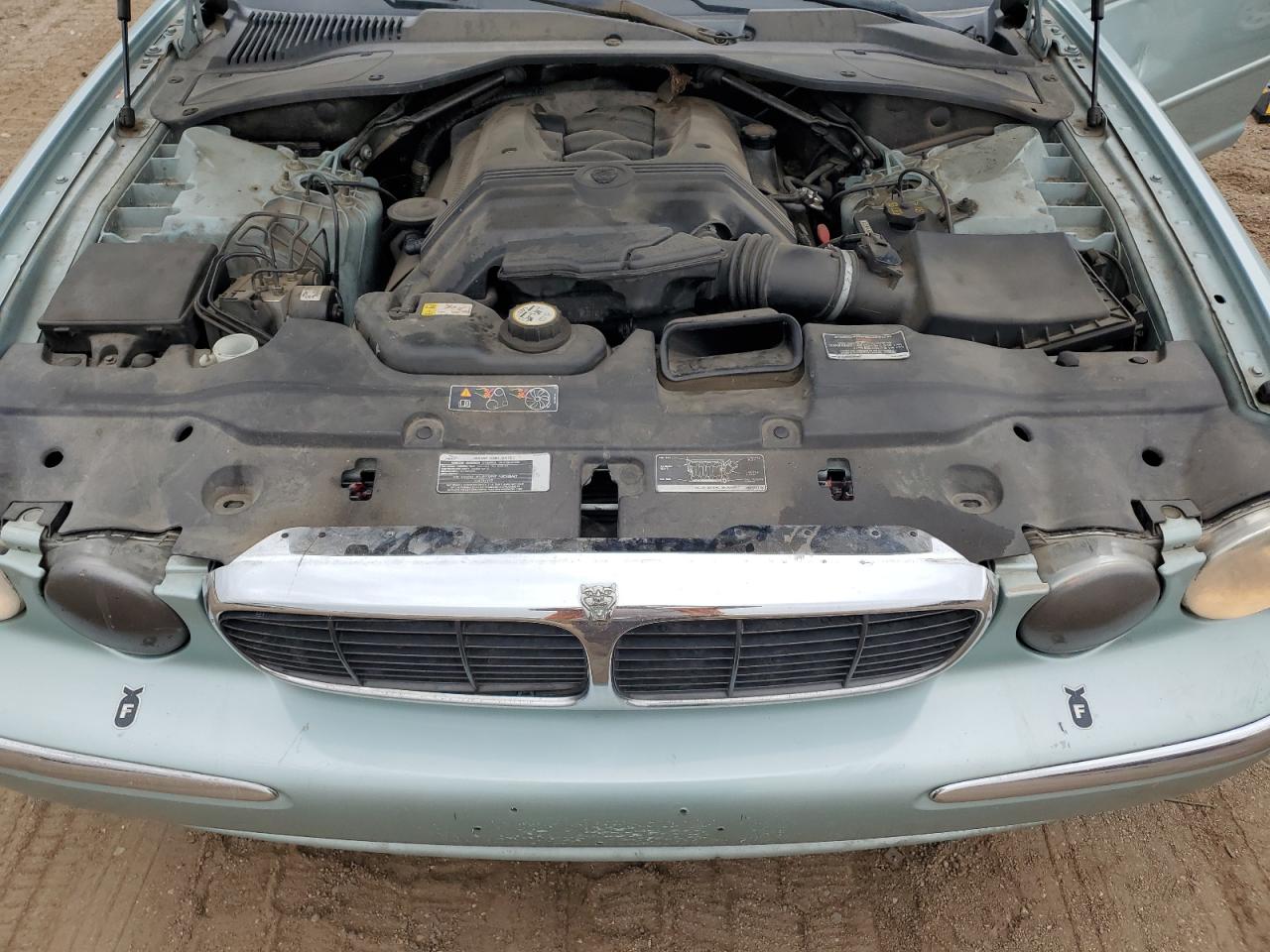 SAJWA71CX4SG27635 2004 Jaguar Xj8