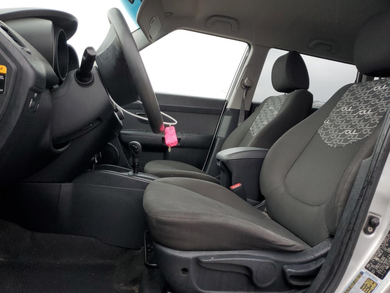 KNDJT2A24A7088020 2010 Kia Soul +