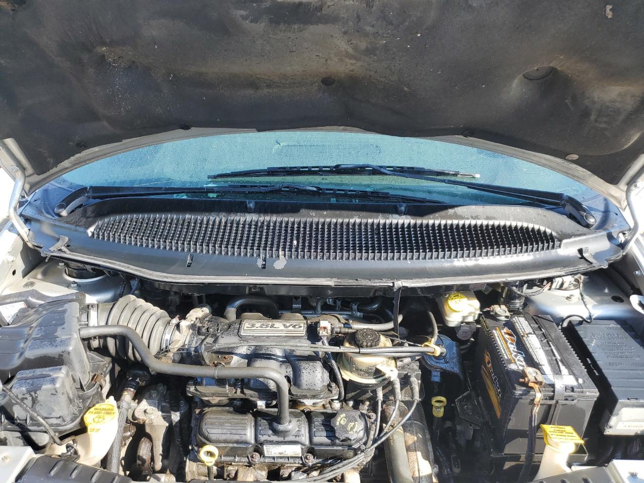 2D4GP44L85R156583 2005 Dodge Grand Caravan Sxt