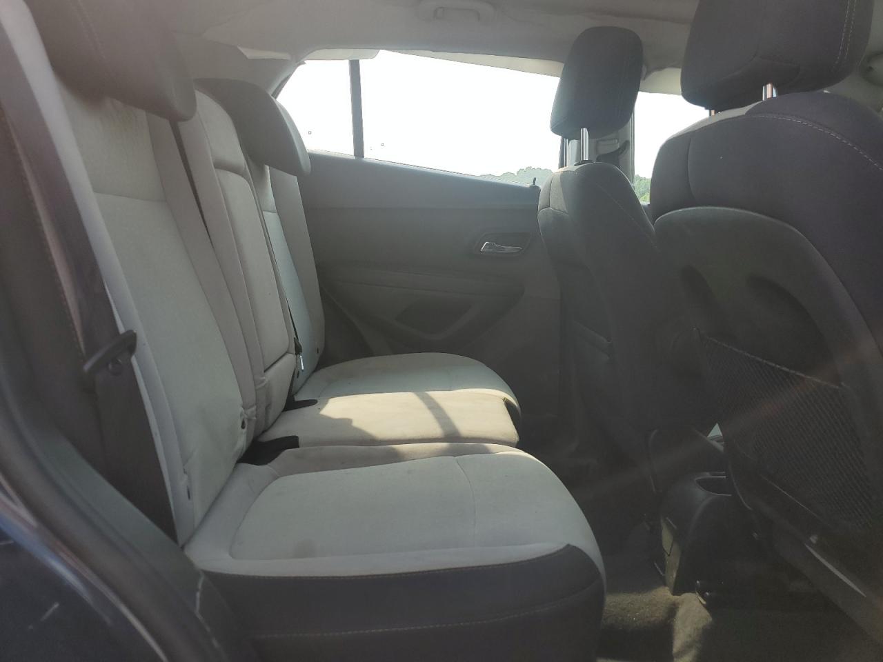 3GNCJNSB1KL143994 2019 Chevrolet Trax Ls