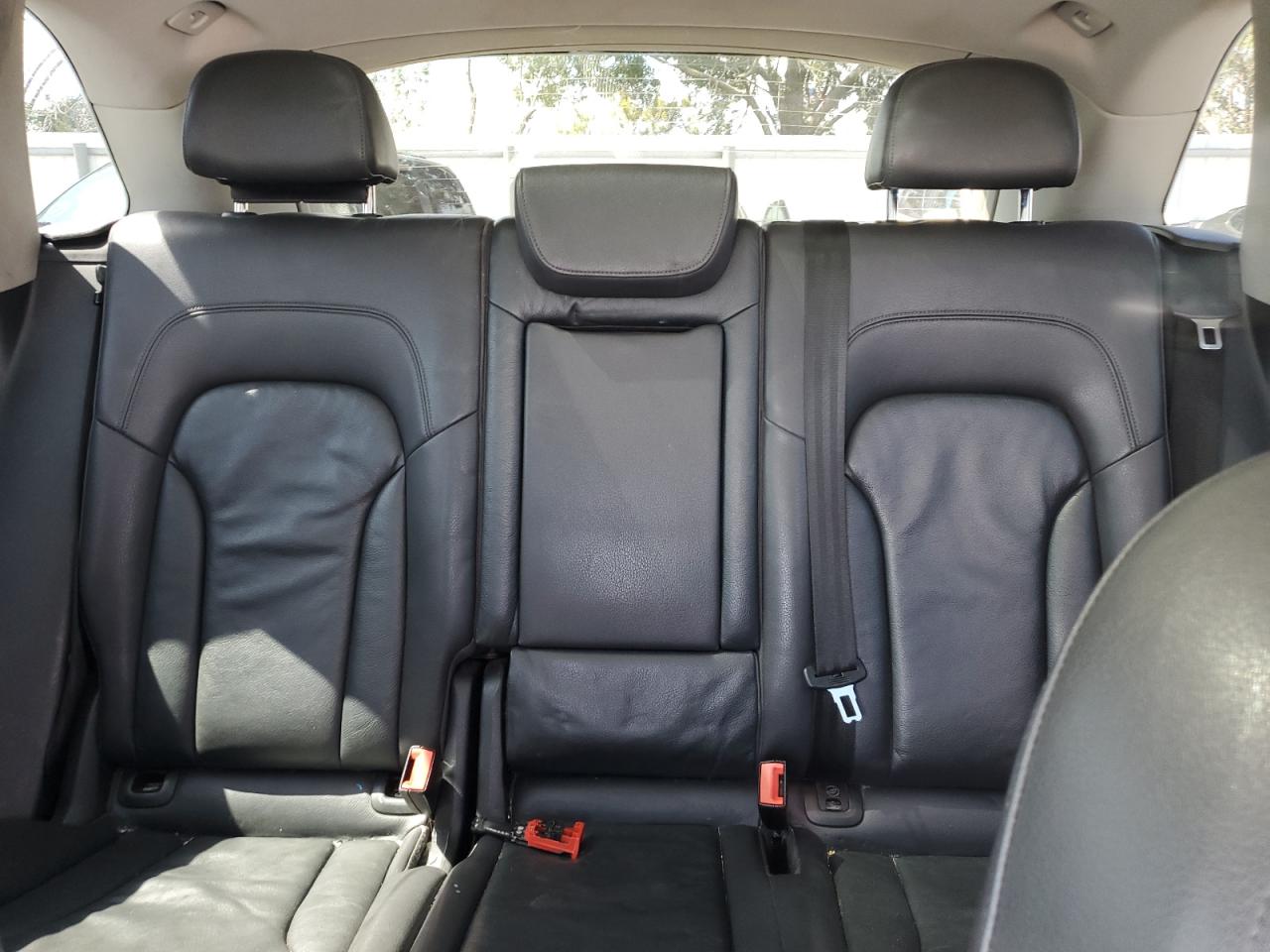 WA1C2AFP7GA121897 2016 Audi Q5 Premium