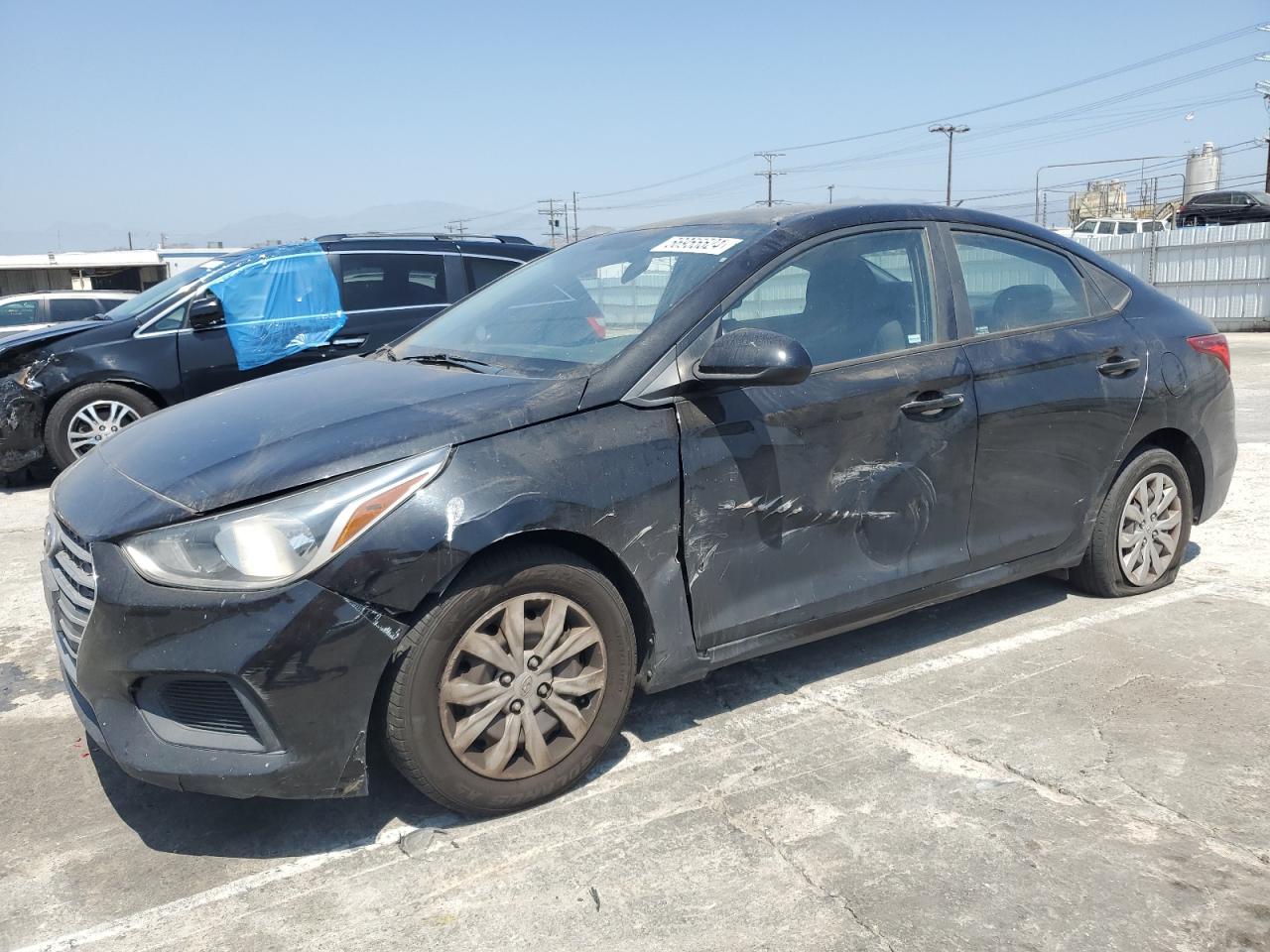 3KPC24A39KE069383 2019 Hyundai Accent Se