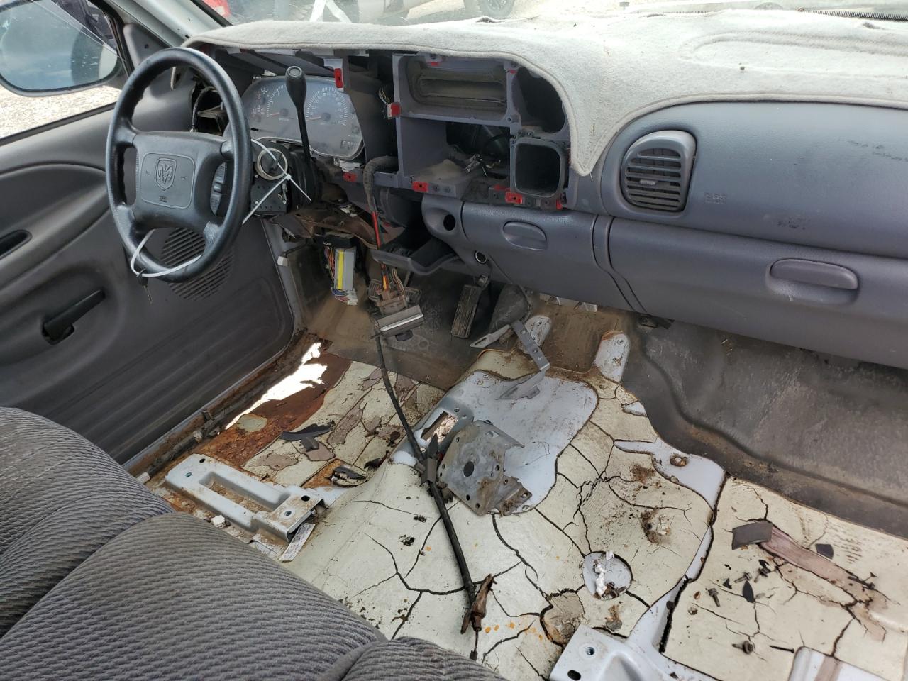 1B7KF23Z1YJ160178 2000 Dodge Ram 2500