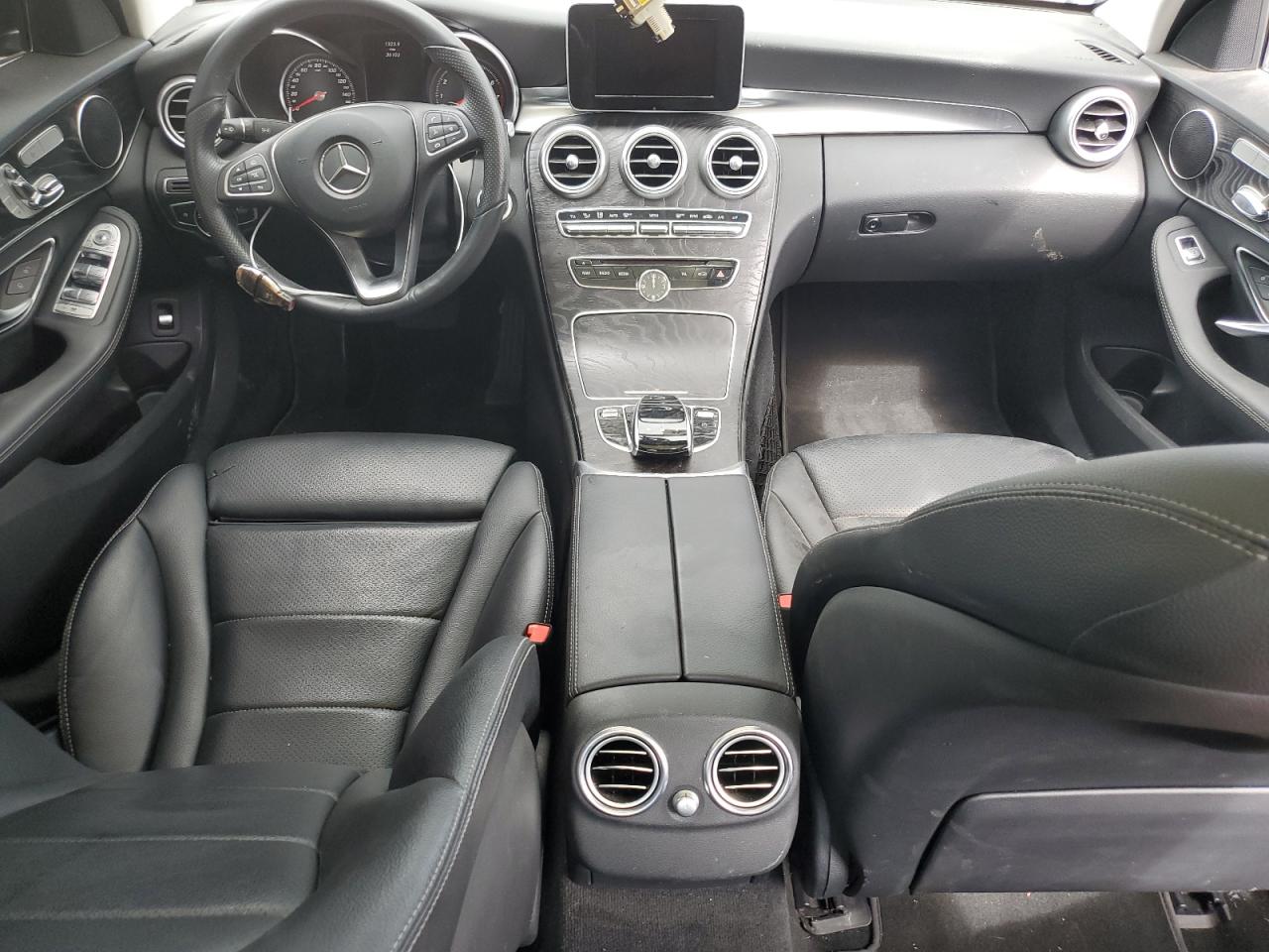 55SWF4KB9GU151881 2016 Mercedes-Benz C 300 4Matic