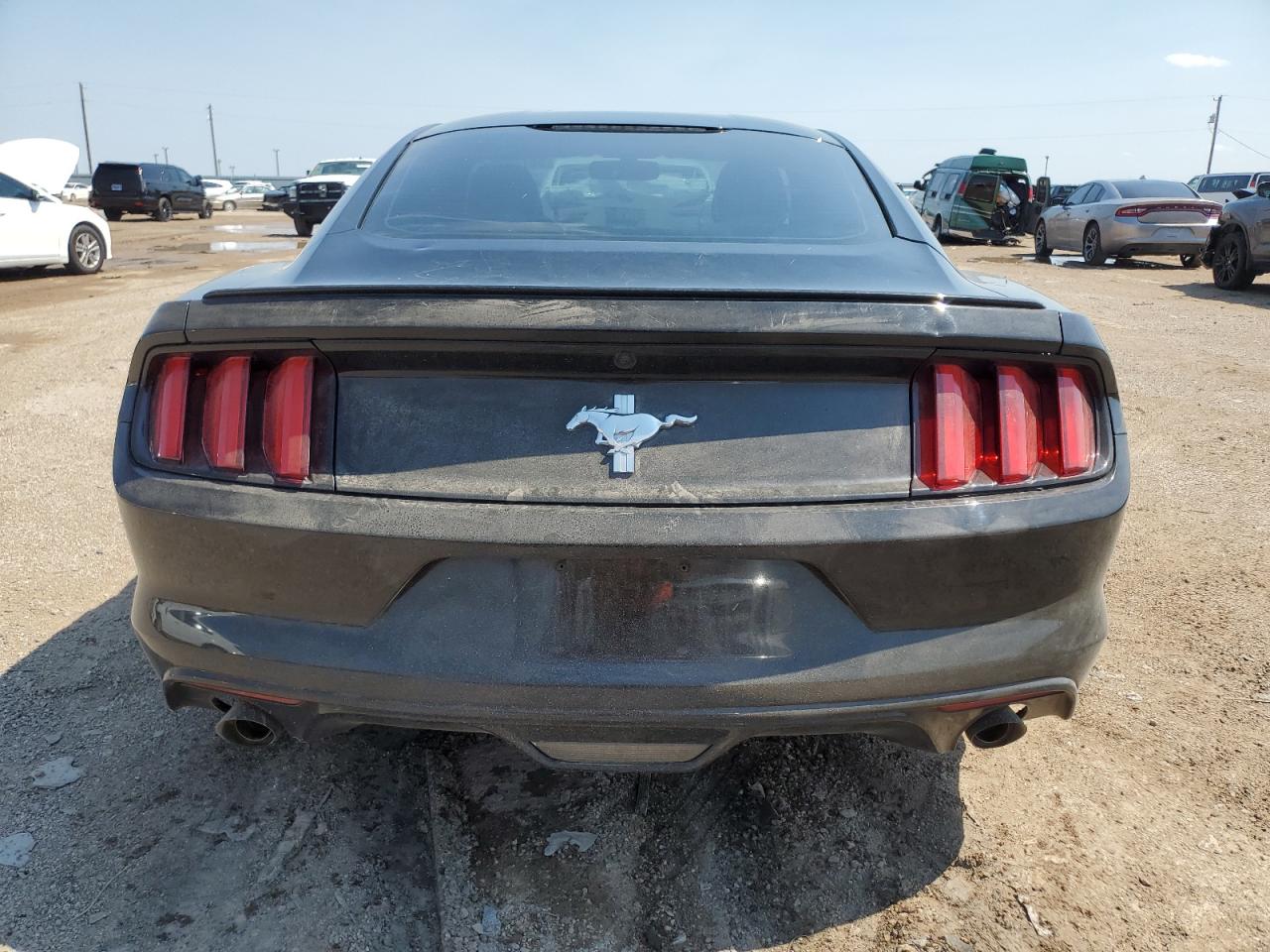 1FA6P8AM0F5428576 2015 Ford Mustang