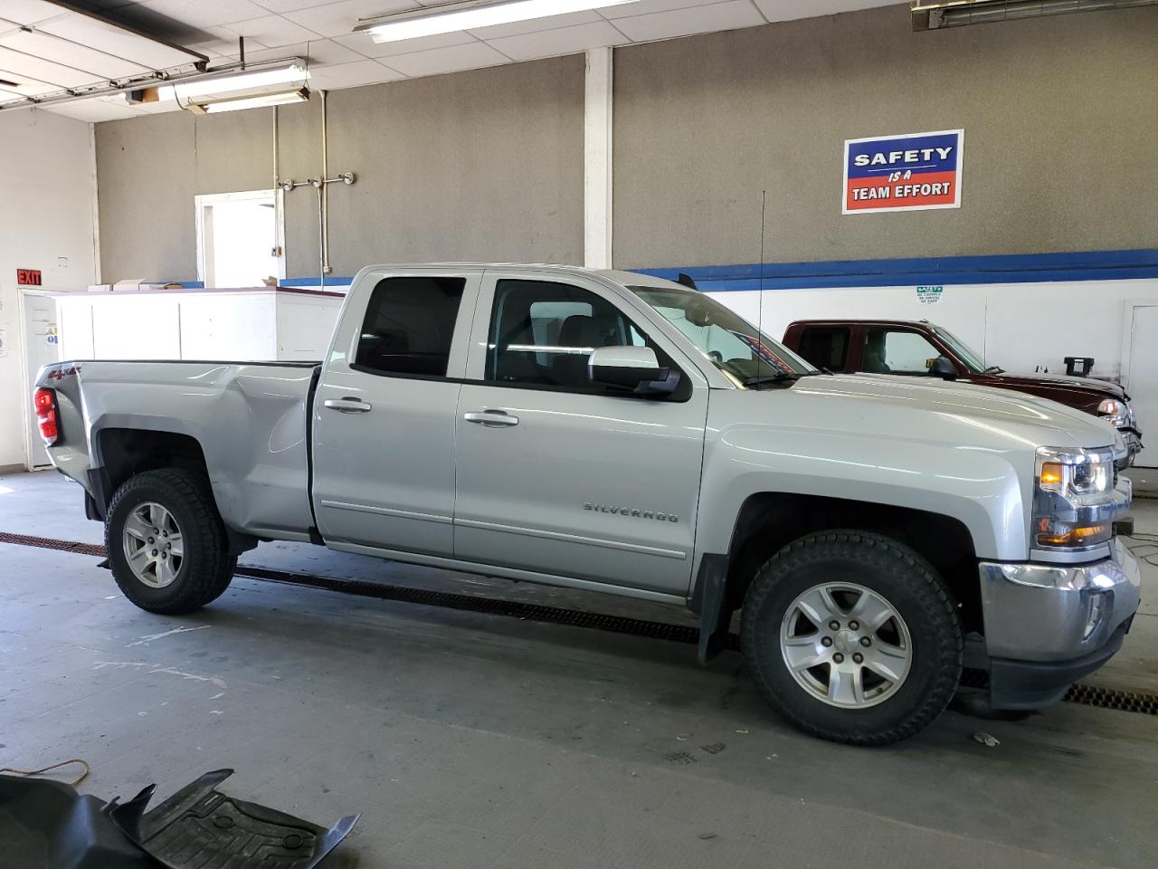 1GCVKREC7JZ273358 2018 Chevrolet Silverado K1500 Lt