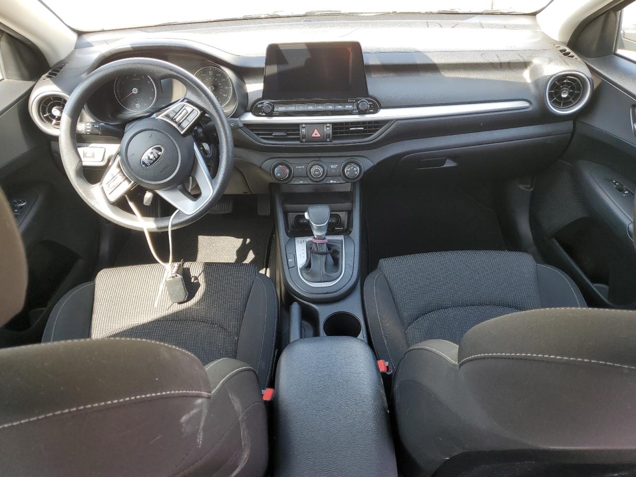 3KPF24AD6ME316481 2021 Kia Forte Fe