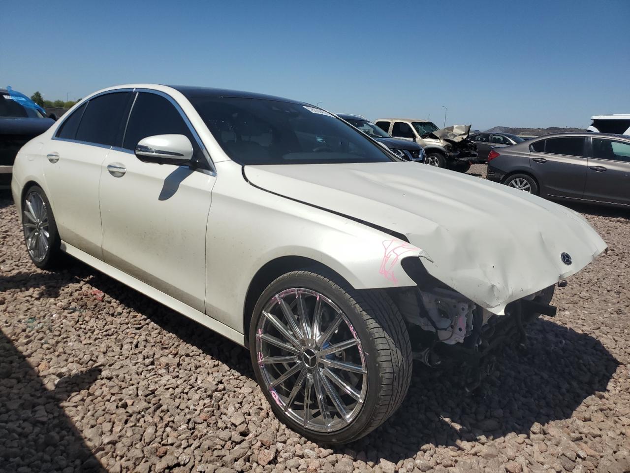 2022 Mercedes-Benz E 350 vin: W1KZF8DB8NB075949