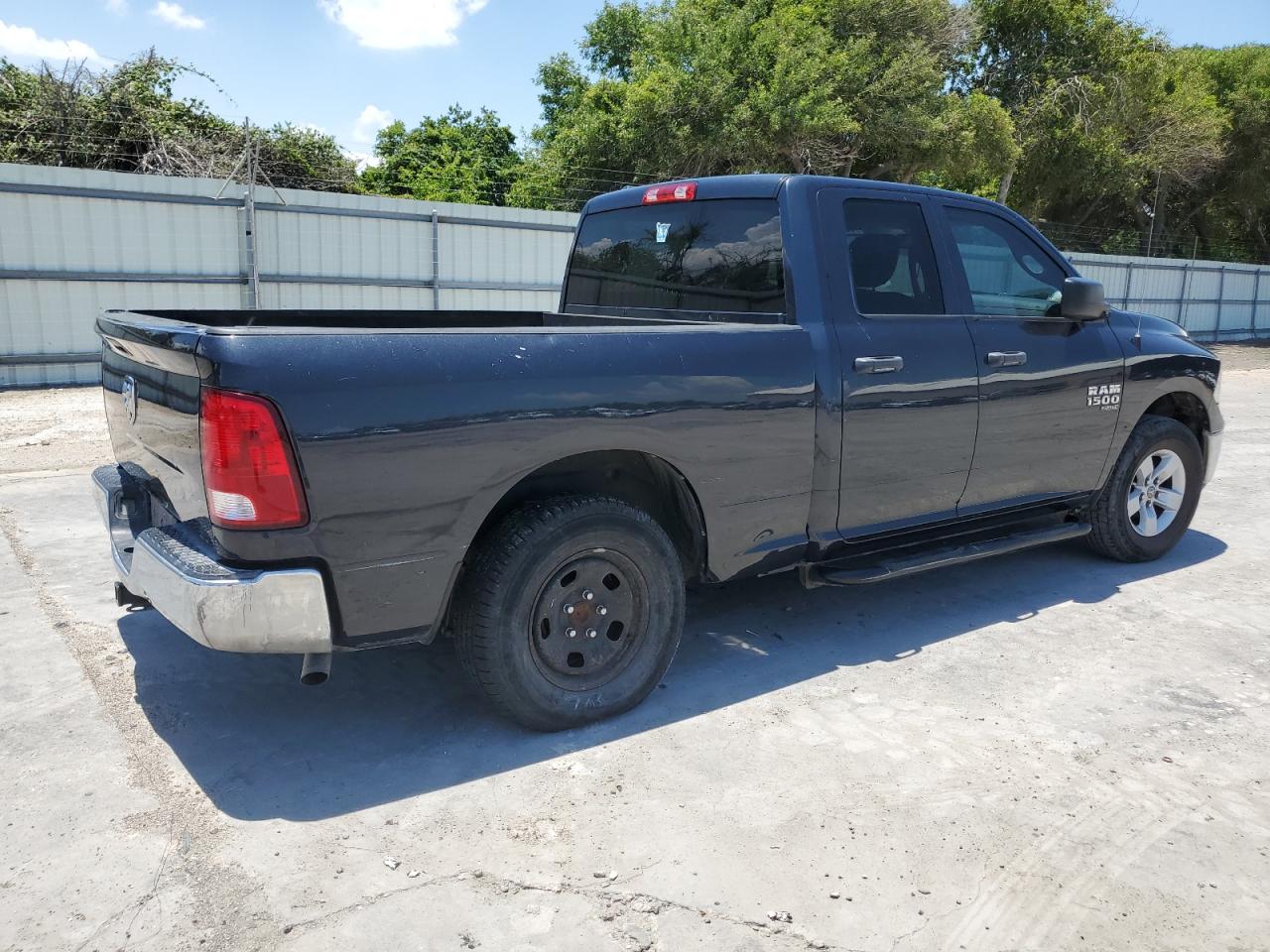 1C6RR6FG7KS604762 2019 Ram 1500 Classic Tradesman