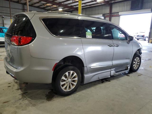 2019 Chrysler Pacifica Touring L VIN: 2C4RC1BG0KR584603 Lot: 60613274