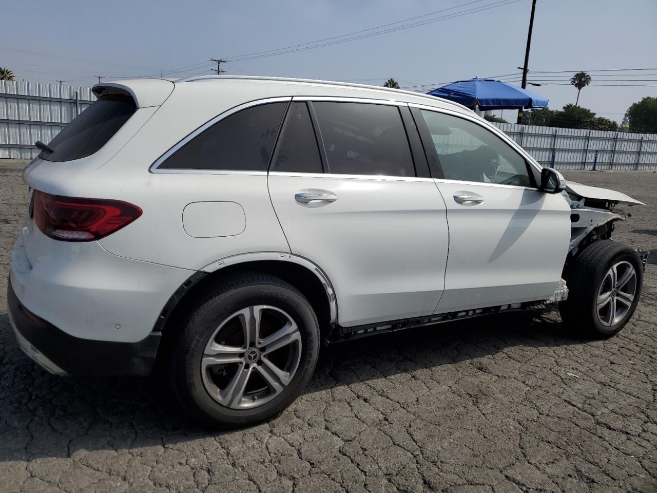 2021 Mercedes-Benz Glc 300 vin: W1N0G8DBXMF927993