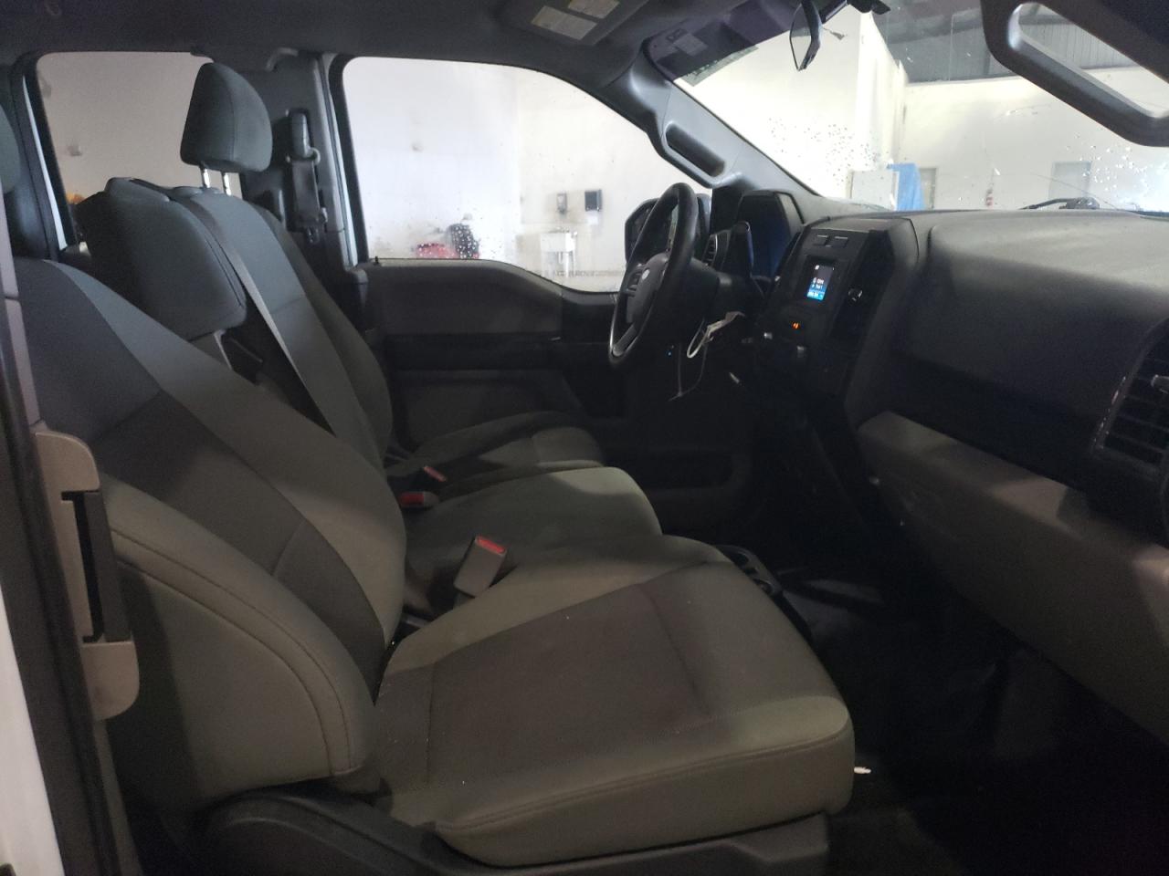 1FTEX1CF1HKD76228 2017 Ford F150 Super Cab