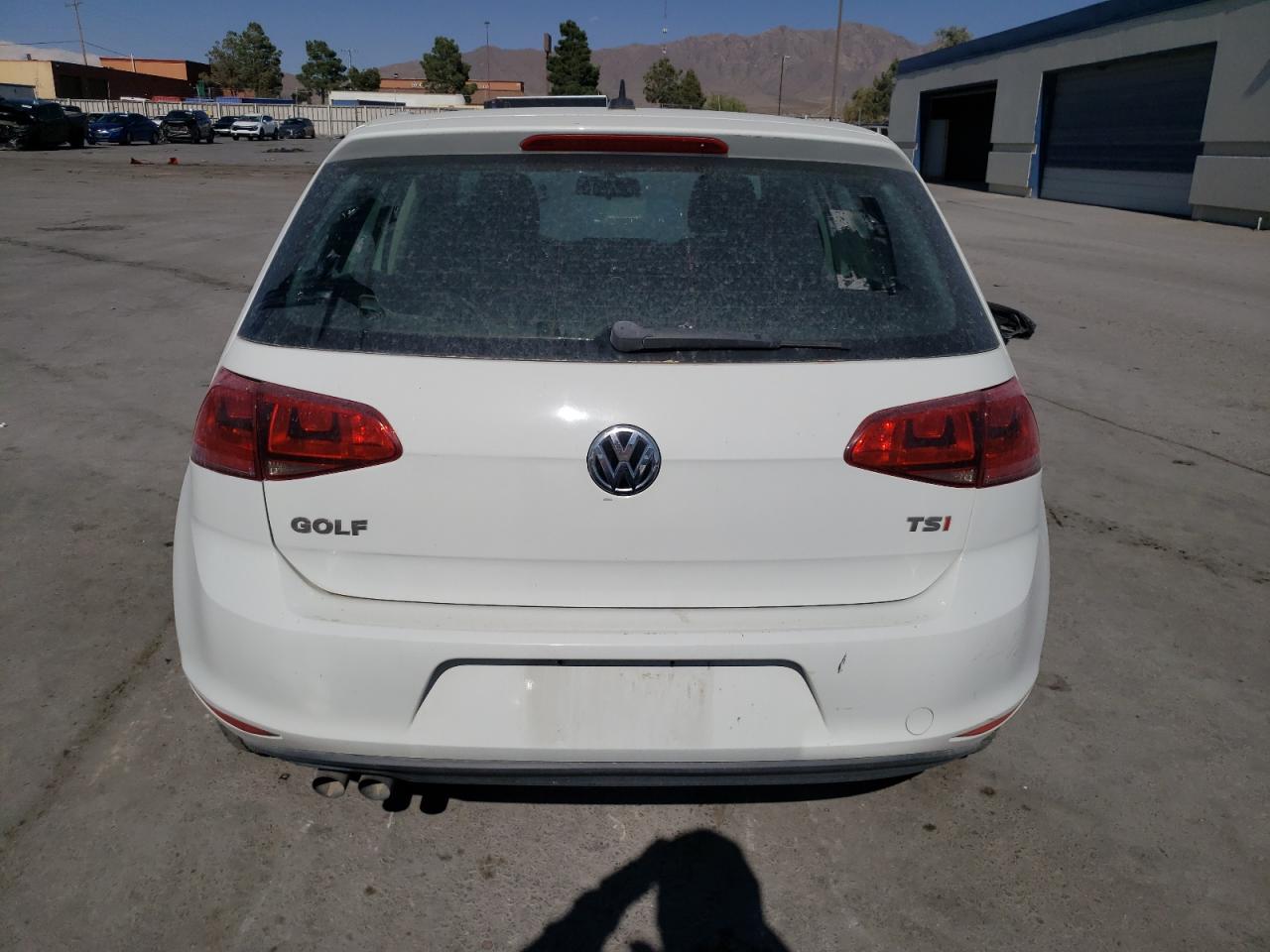 2017 Volkswagen Golf S vin: 3VW217AU7HM055504