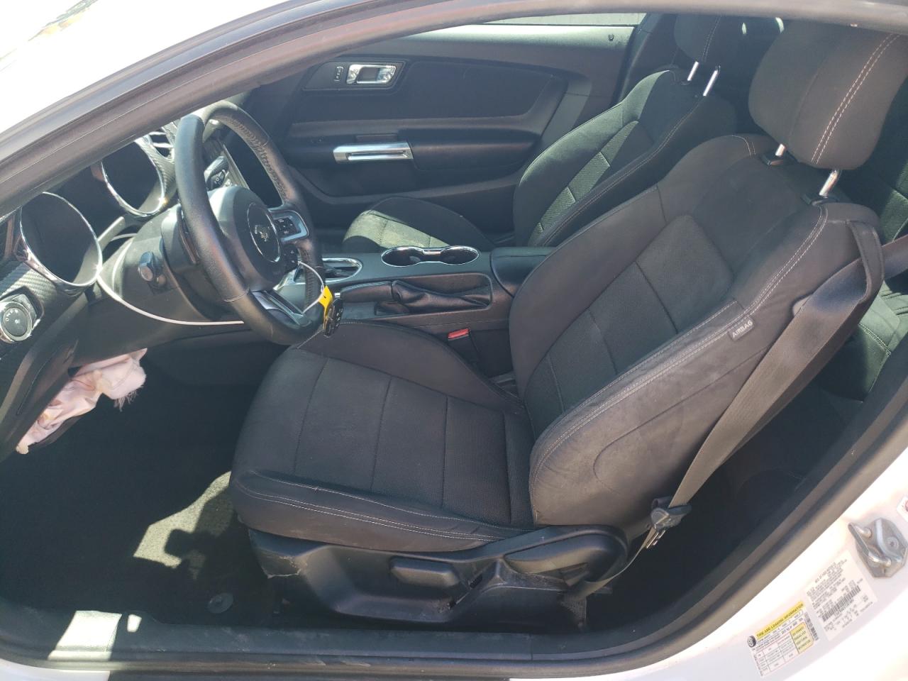 1FA6P8AM5F5381884 2015 Ford Mustang