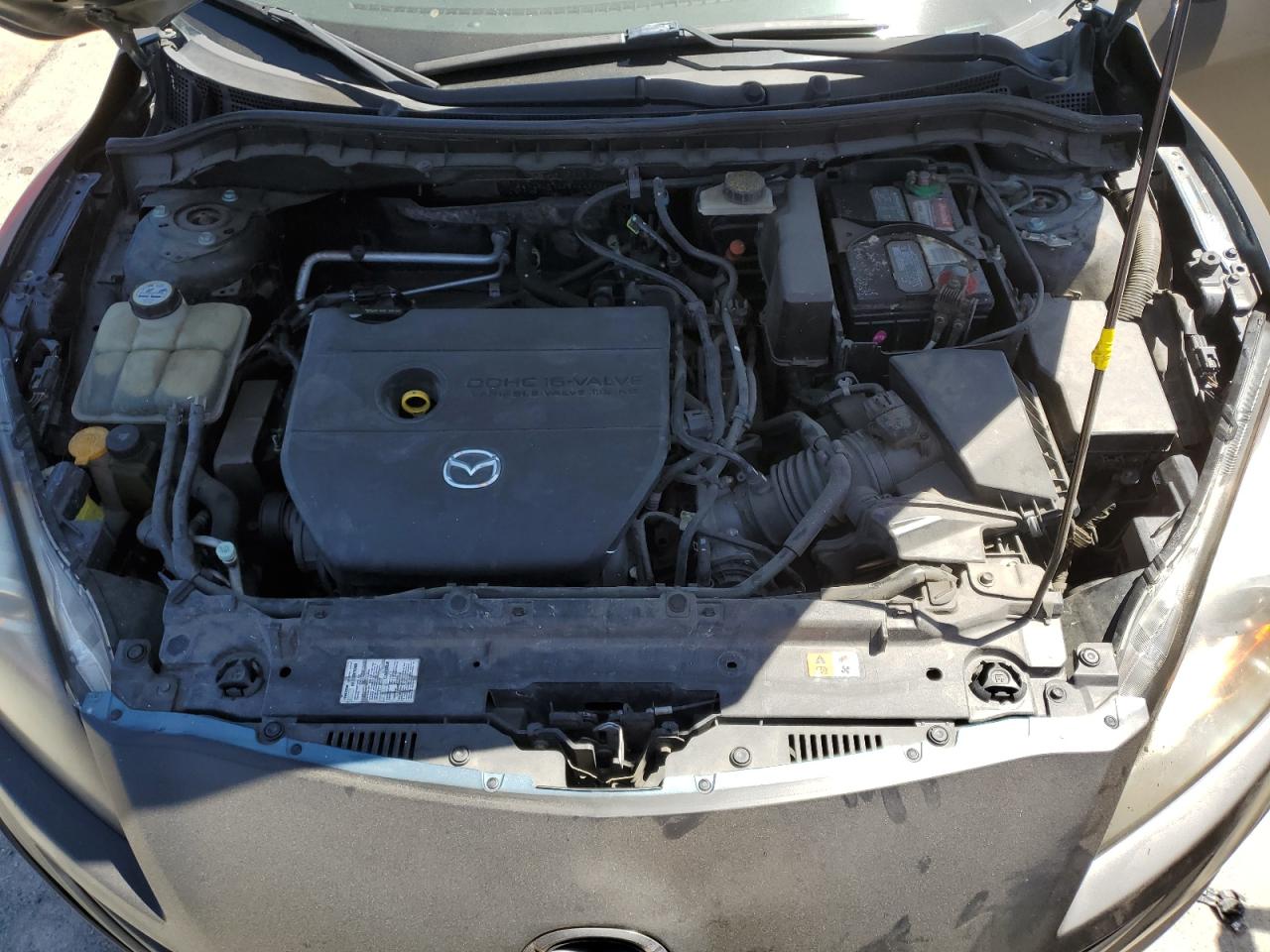JM1BL1VG2B1443646 2011 Mazda 3 I