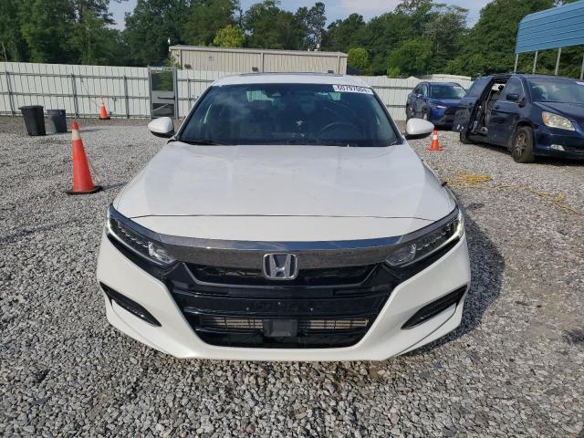 VIN 1HGCV2F37JA013773 2018 Honda Accord, Sport no.5