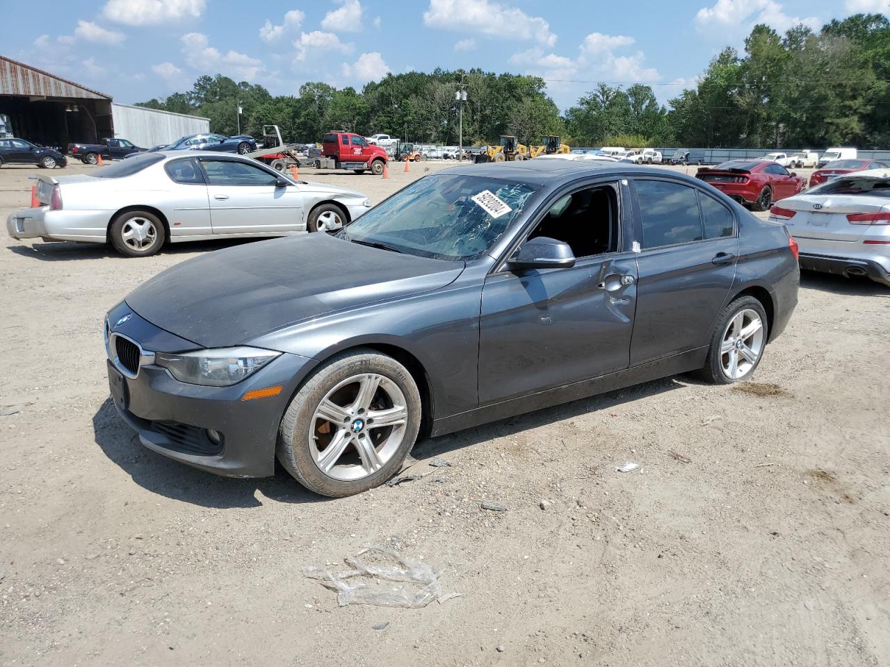 2013 BMW 328 Xi Sulev vin: WBA3B5C53DF590108