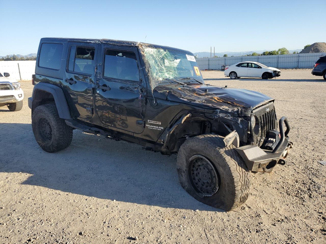 1C4BJWDG8CL180623 2012 Jeep Wrangler Unlimited Sport