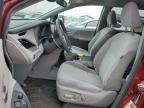 TOYOTA SIENNA LE photo