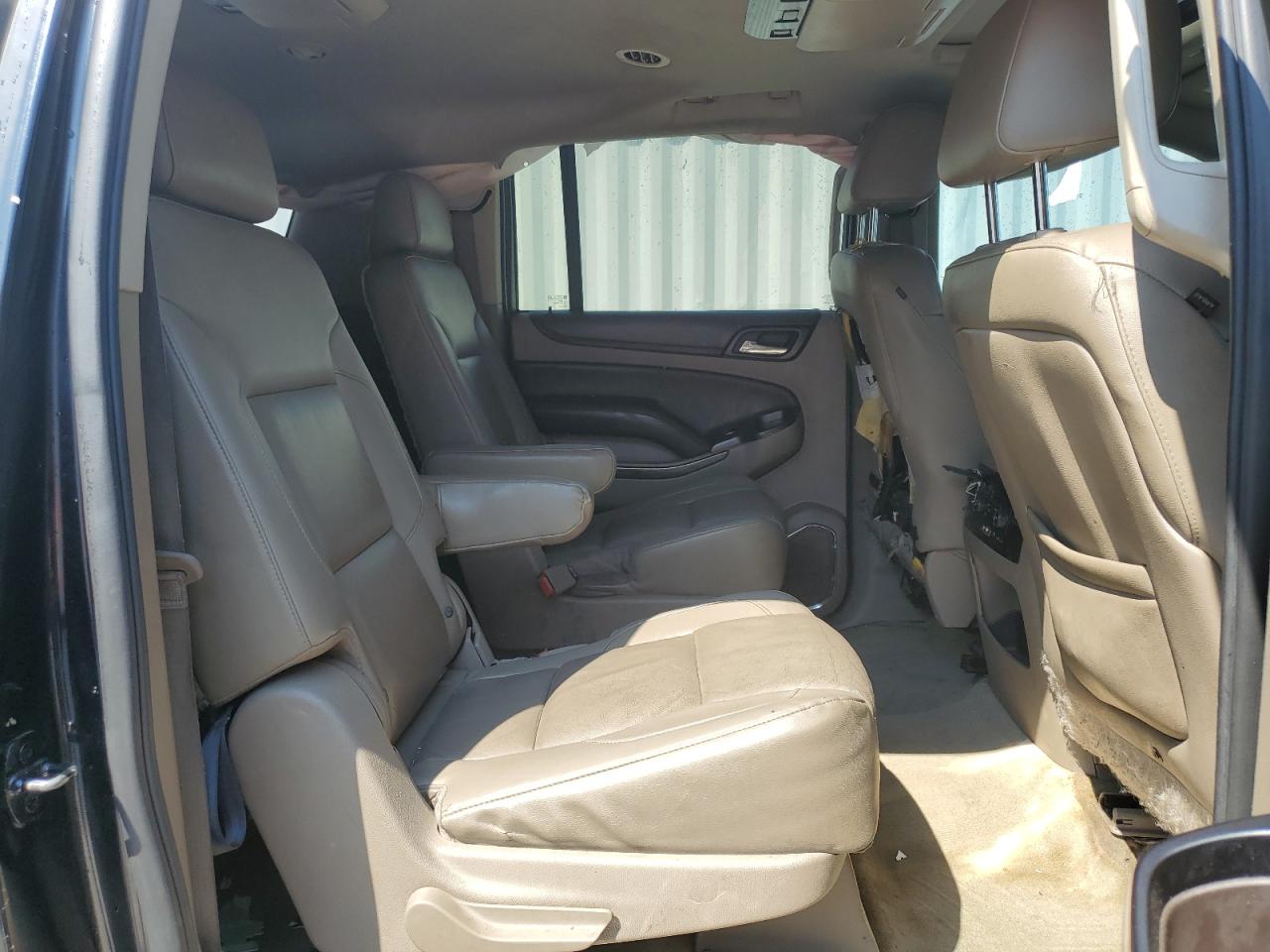 1GNSCJKC0FR747901 2015 Chevrolet Suburban C1500 Lt