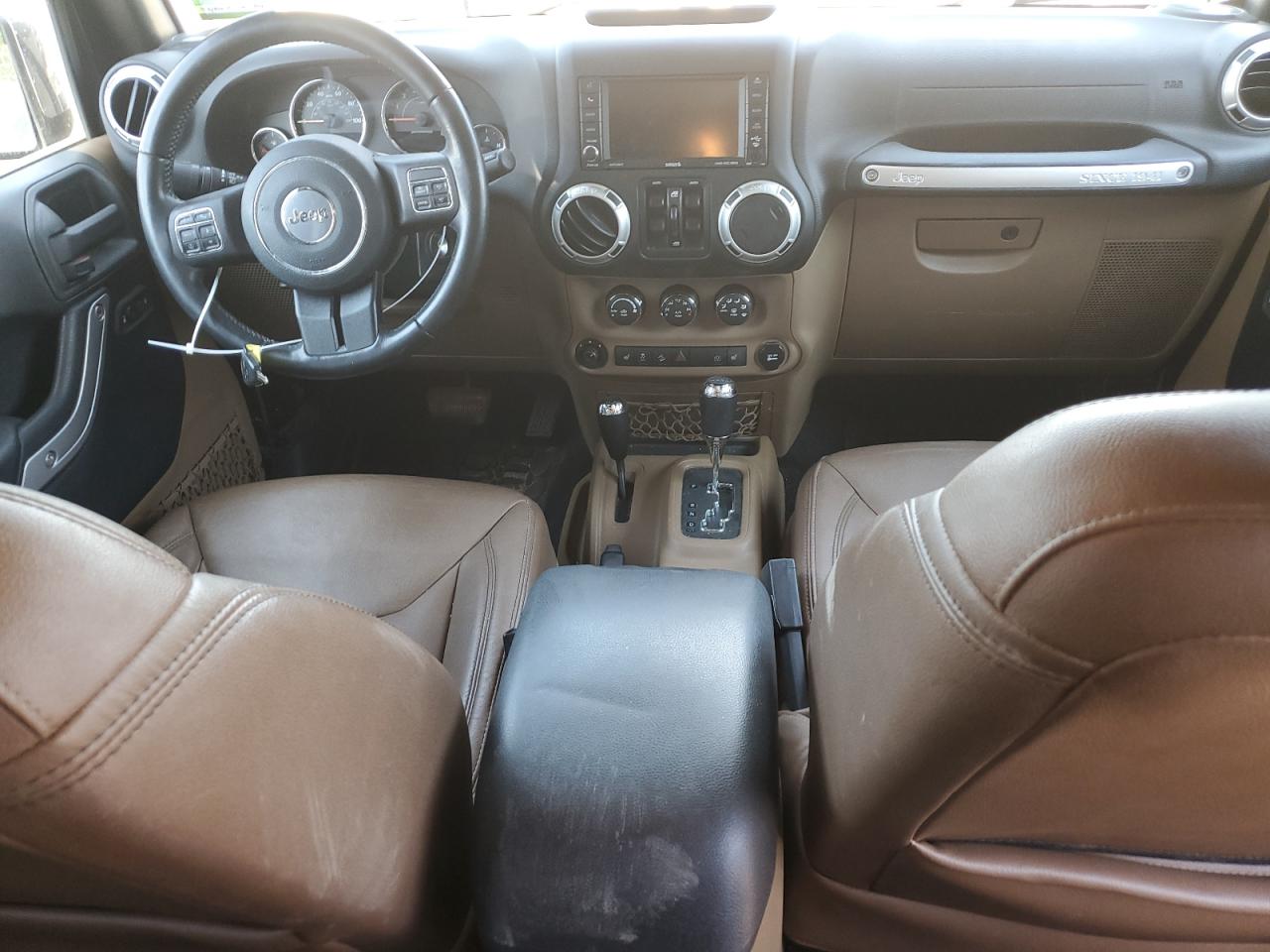 1C4HJWEG7GL247260 2016 Jeep Wrangler Unlimited Sahara