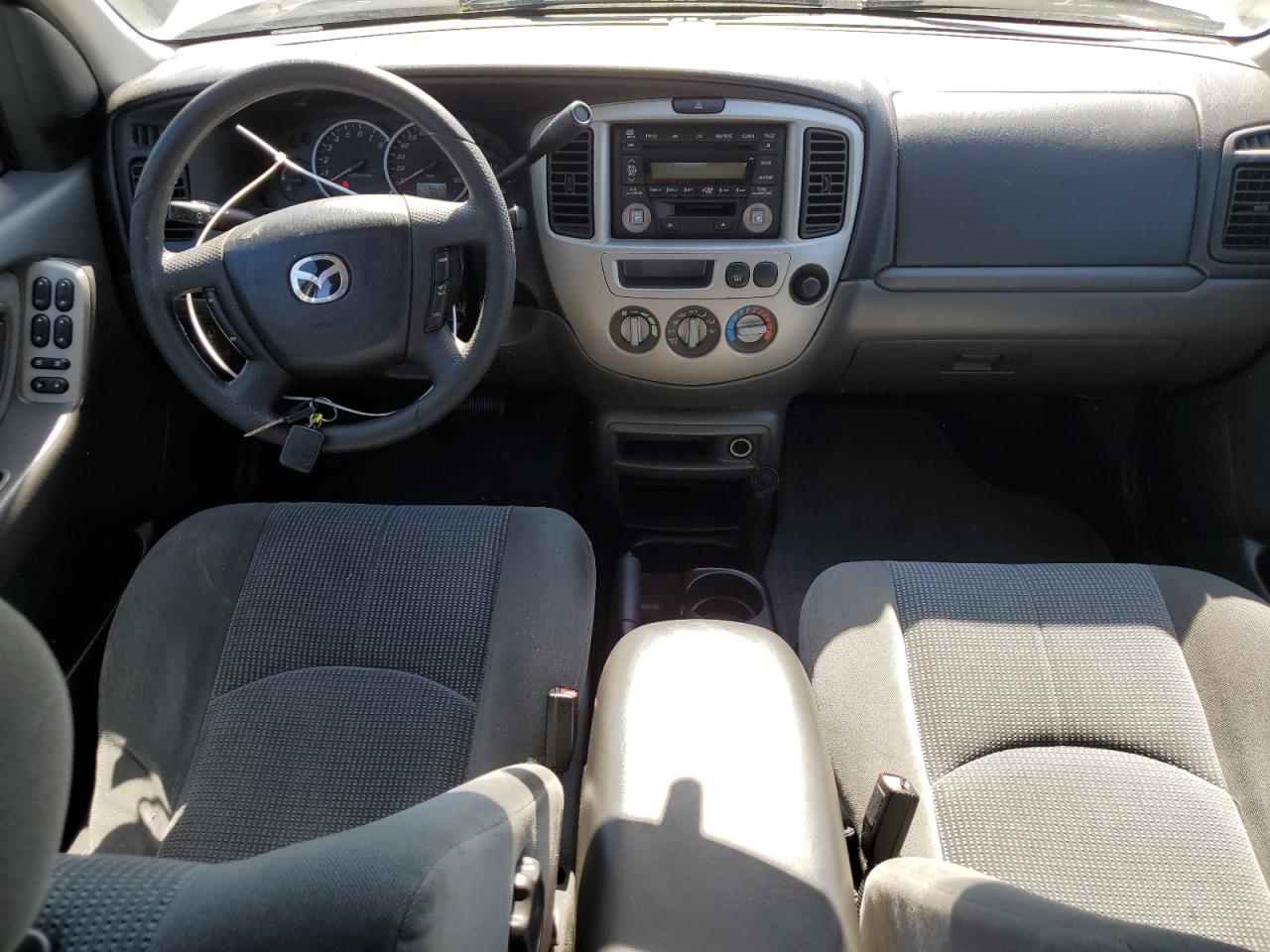 4F2YZ04134KM31437 2004 Mazda Tribute Lx