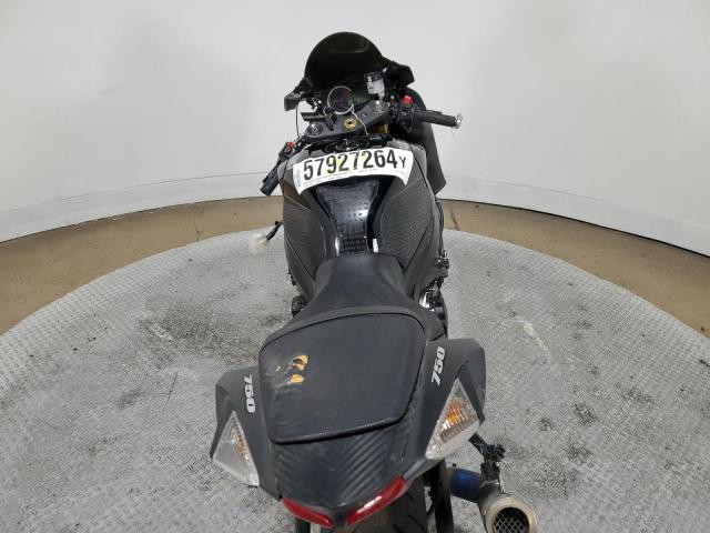 2024 SUZUKI GSX-R750 - JS1GR7MA0R7101053